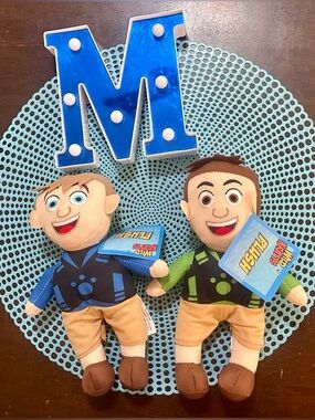 Wild Kratts PBS Brand New Chris & Martin 9'' Plush Pair